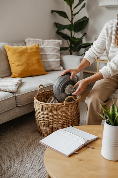 WEEKLY HOUSE RESET HABIT