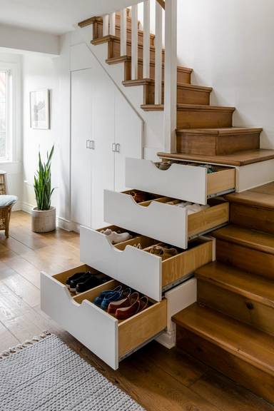BUILT-IN STAIRCASE STORAGE DRAWERS