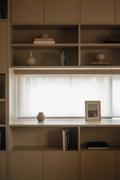 21 Apartment Organizing Hacks That Reduce Visual Clutter Fast 4 Control What Lives at Eye Level First