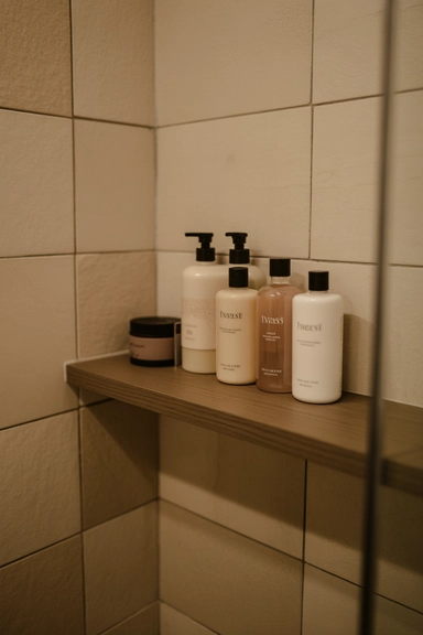 Wood-Look Shelf for a Spa-Like Storage Zone