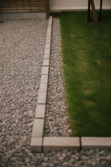 Small Backyard Landscaping Ideas With Gravel Paths